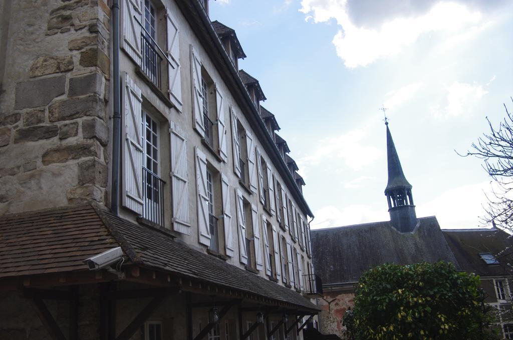 Best Western Blanche De Castille Dourdan Zewnętrze zdjęcie